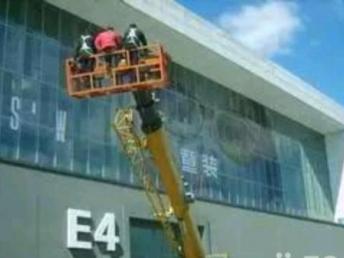 上海長寧區(qū)工程機(jī)械租賃 專業(yè)起重吊裝、氣墊搬運(yùn)與高空作業(yè)新標(biāo)桿
